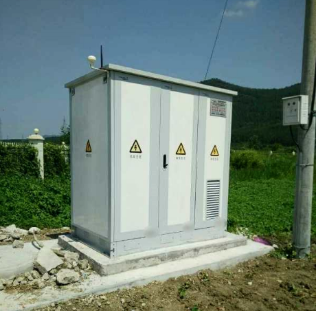 La prueba del tiempo galvanizó el gabinete al aire libre de acero del equipo con Front Door y la puerta posterior