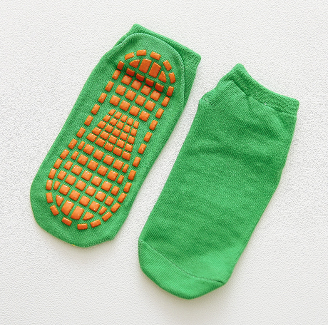 Safety Kids Trampoline Socks Anti-Skid Non Slip Grips Socks With Rubber Design