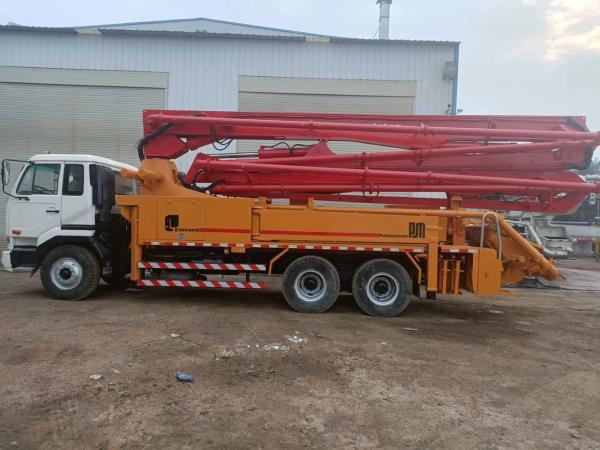 linha concreta caminhão da segundo mão de 36m da bomba do cimento do eixo UD de Putzmeister 3 do caminhão da bomba