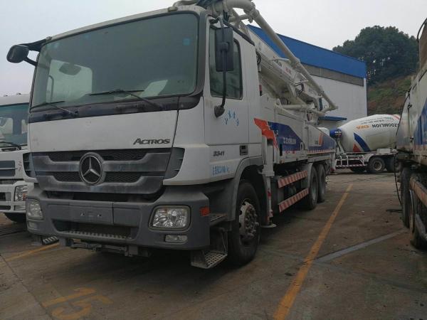 Zoomlion 47m pompe à béton d'occasion pour le mélange prêt service après-vente 12060*2500*4000mm