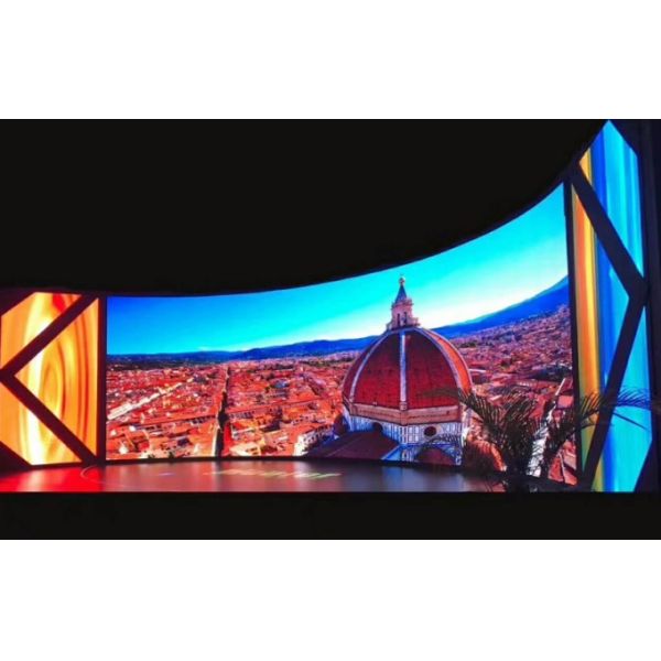 Smooth Visual Performance, Customized LED Display 200W/Sqm 3.91mm Pixel Pitch
