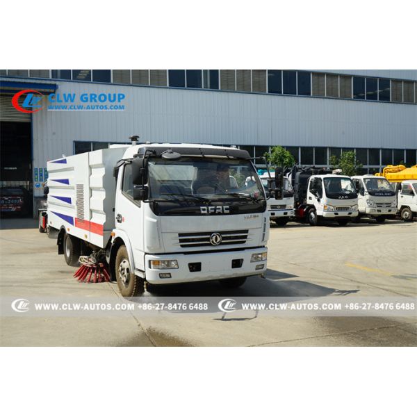 Dongfeng 9m3 Road Sweeper Truck With Cummins Engine