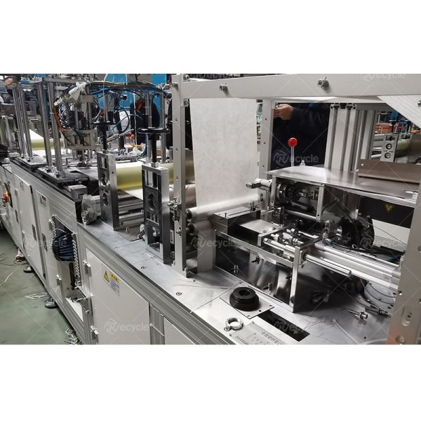 2022 Year 220v Max Speed 120pcs/min N95 Mask Making Machine for Respirator Production