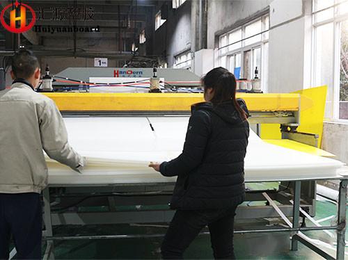 Die Cut 5mm 48x96 White Corrugated Plastic Sheet