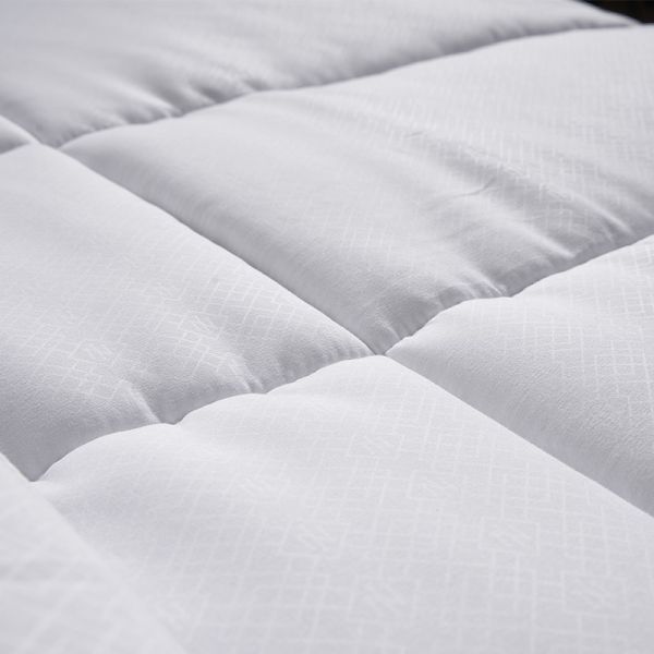 Peach Skin Soft Skin Hotel Style Quilt Customized Size Home Patchwork Pattern