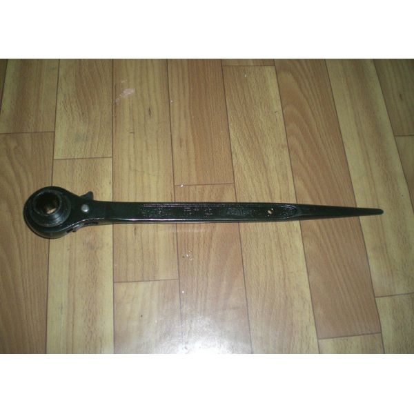 Ратчетинг гнездо другой ключ храповика ремонтины ключа ремонтины инструментов конструкции