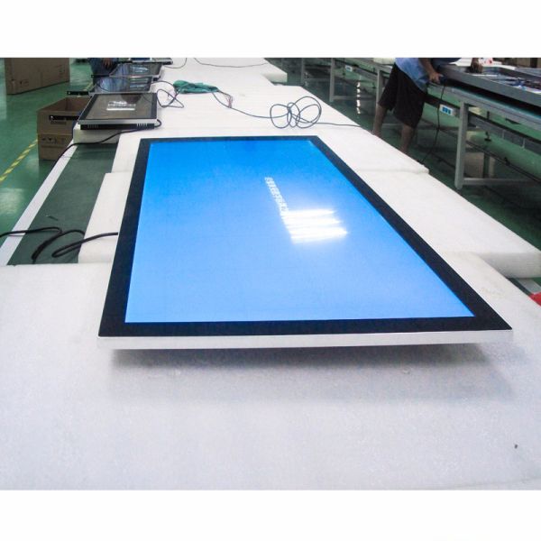 Public Wall Mount Lcd Display / High Definition Smart Digital Advertising LCD Screen