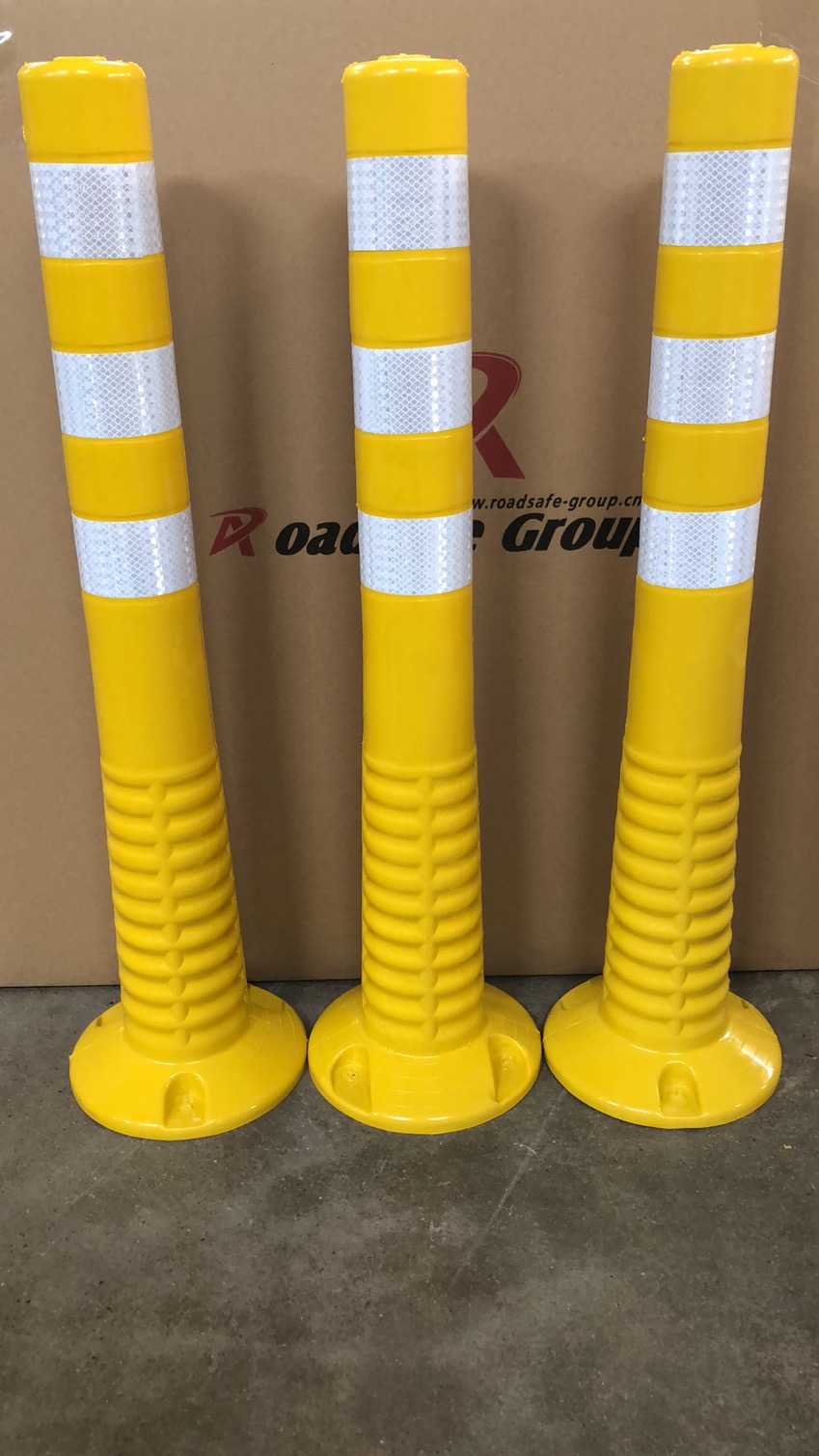CE 1.1kgs Certificate Logo Post Yellow Reflective Traffic Bollard 100% PU Road Flexible Spring Warning Barrier Post