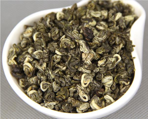 One bud and one leaf yunnan green tea pre-ming tea super biluochun tea
