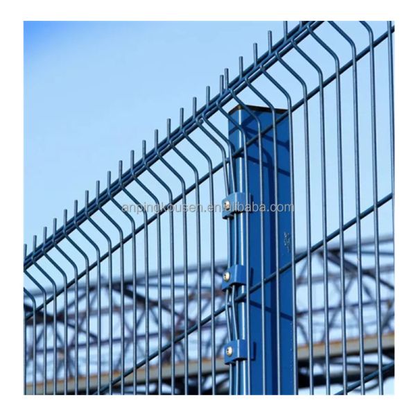 Низкоуглеродистые стальные проволоки горячее погружение оцинкованный 3D изогнутый забор для садов и арен продажа