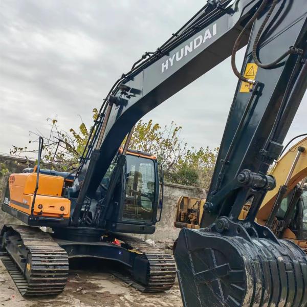 Excavadora Hyundai 220LC-9S 136KW Potência do motor 22100kg Peso operacional