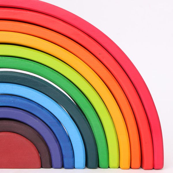 Blocs constitutifs en bois Toy Creative Educational d'arc-en-ciel de Brown 18cm