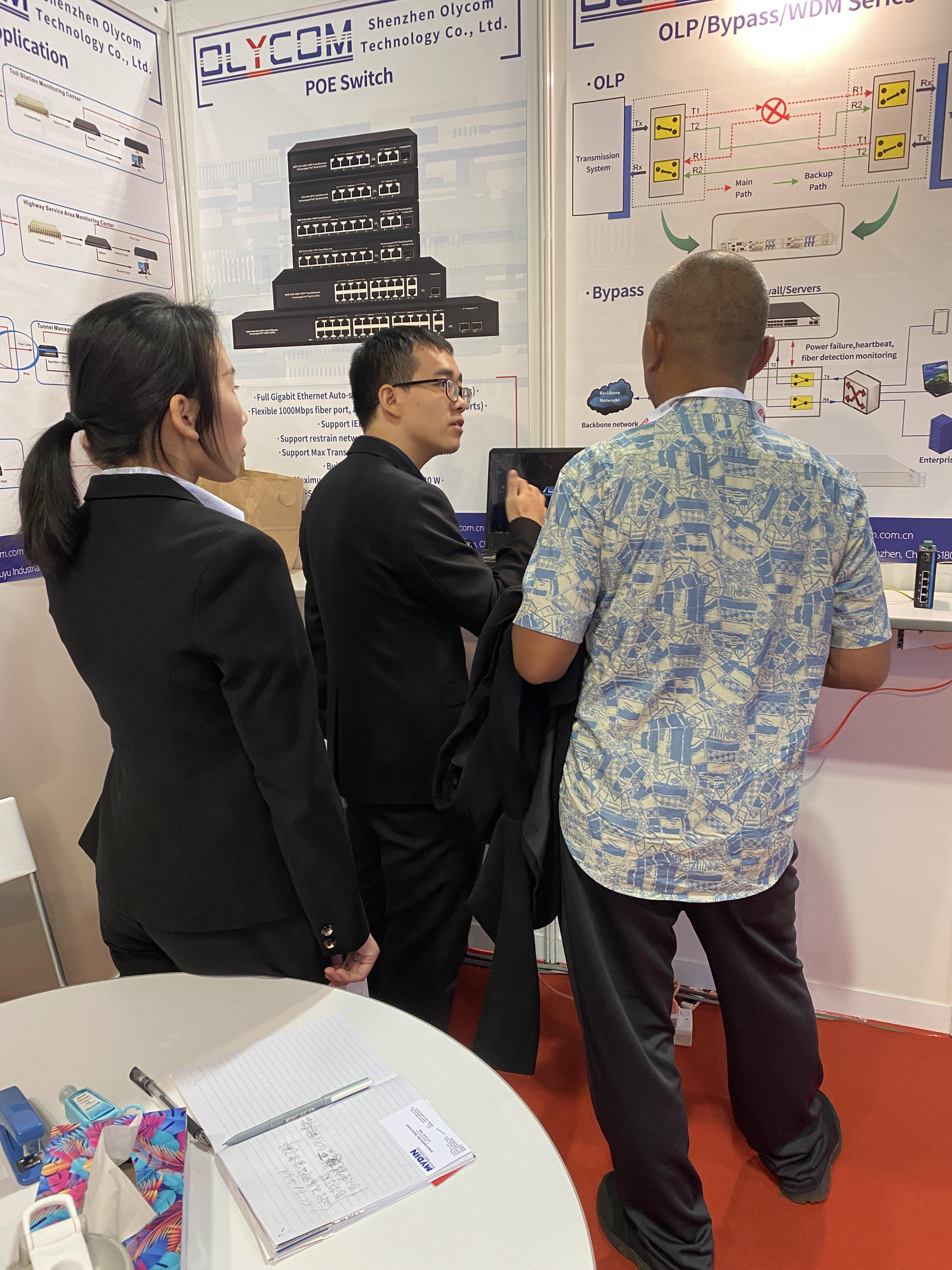 8 портов PoE Switch10/100M Fast Ethernet VLAN 250-метровый PoE расстояние AC вход Неуправляемый