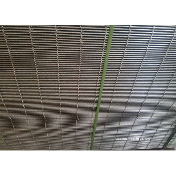Anti Craking Galvanized Wire Mesh Sheets / Rolls 2mm-5mm Dia Wire