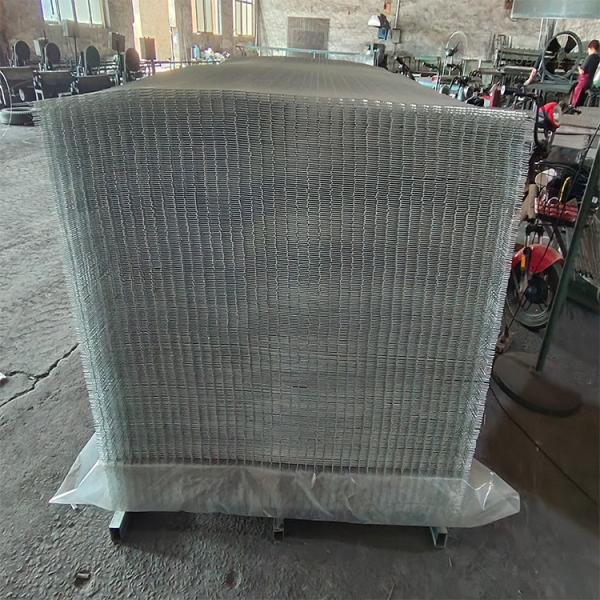 Proceso de soldadura 1x2 Hoja galvanizada plana Panel de malla de alambre soldado para material de construcción