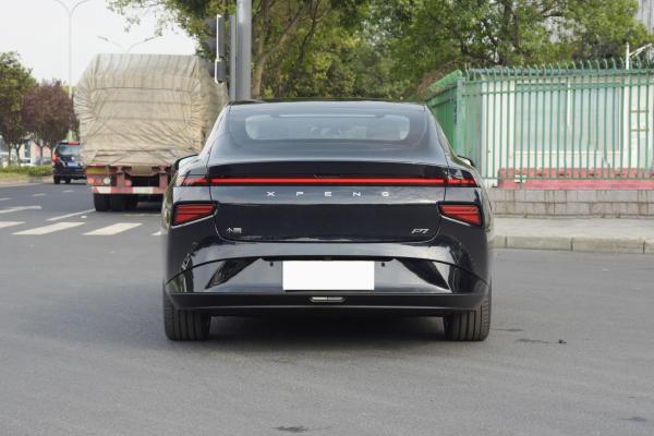 Veículos elétricos meados de elétricos do tamanho da roda do carro elétrico de Xpeng P7 EV auto 4 586 quilômetros