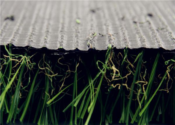Relvado sintético da grama artificial do jardim, grama falsificada do jardim para o esverdeamento da cidade
