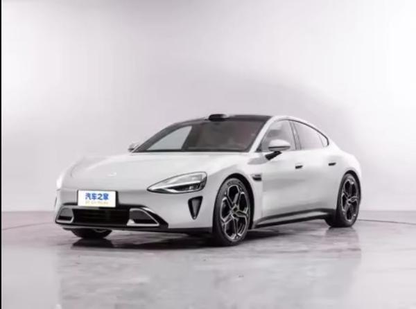 2024 Xiaomi Su7 El automóvil familiar perfecto con energía eléctrica pura y un interior espacioso