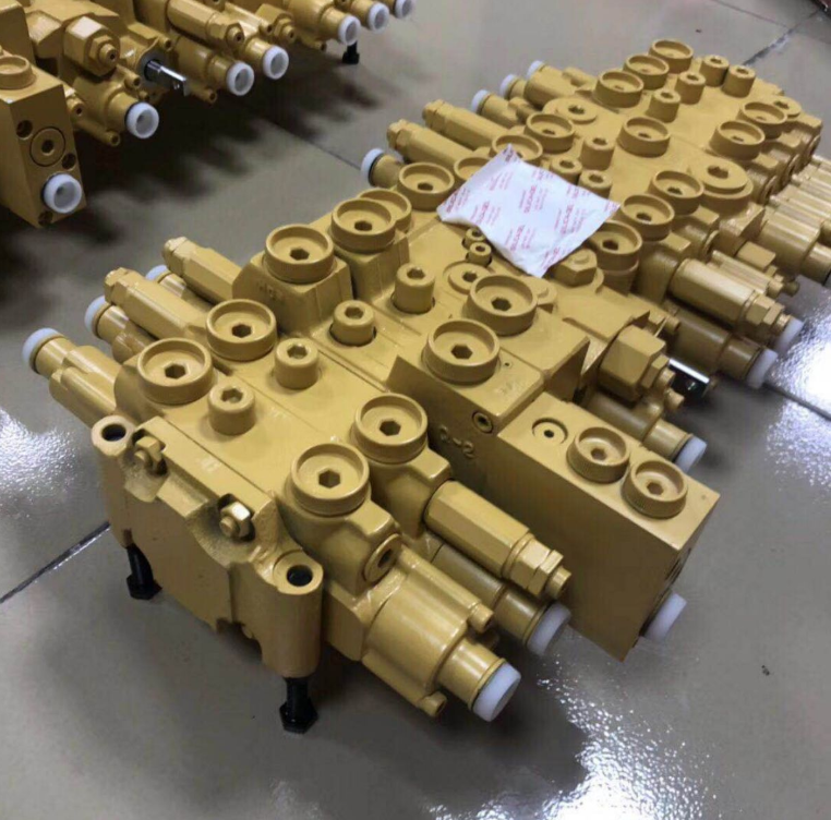 R55-7 R60-7 Hydraulic Main Control Valve Assy for Hyundai Excavator Spare Parts 31M8-18110 Main Control Valve