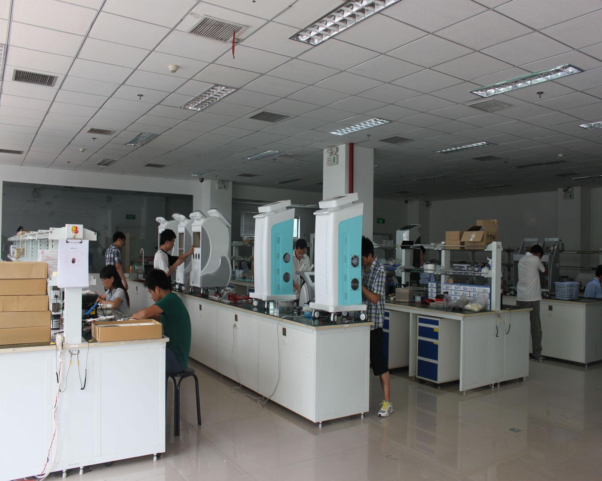 Amazing result 808nm Diode Laser Hair Removal beauty system   with  3 years warranty