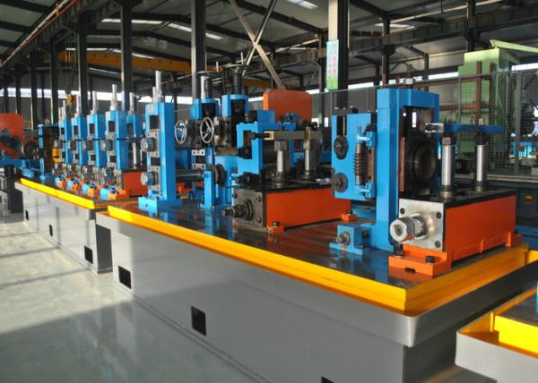 Machine de fabrication de tubes ERW de haute précision avec soudage haute fréquence