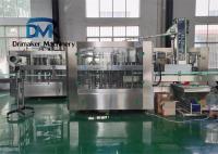 La pequeña escala todavía riega el funcionamiento del establo de la embotelladora