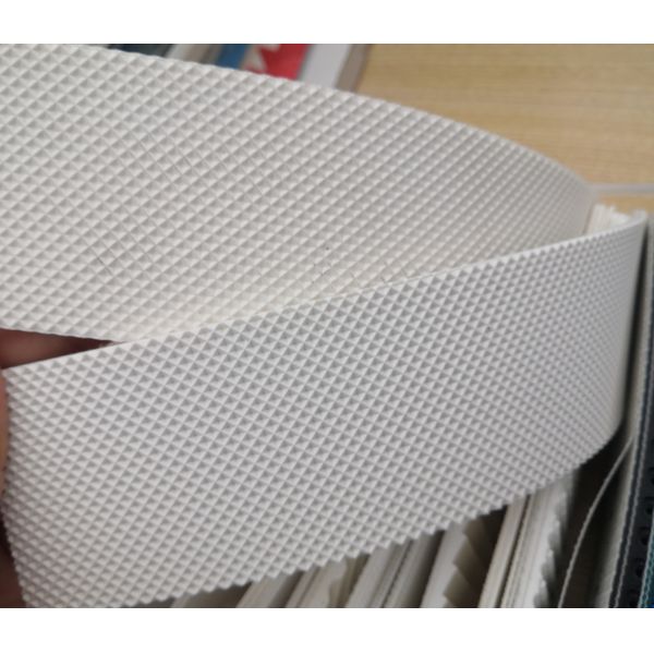 Анти- выскальзывание анти- статические 2 курсирует верхнюю часть супер сжатия конвейерной ленты Pvc грубую