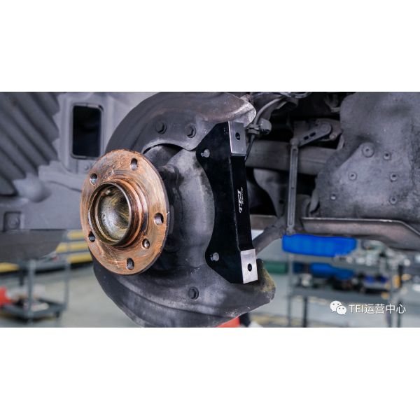 P60ES BMW большой тормозной комплект для 3-й серии GT 18-дюймовый автомобильный обод передний 6-поршневой суппорт тормозной комплект Auto Brake Aystem