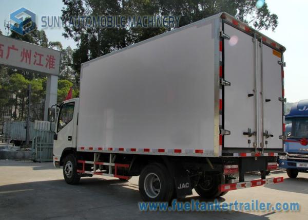 JAC 4 X2 Small Refrigerator Van Truck White 5 Ton Ice Cream Truck