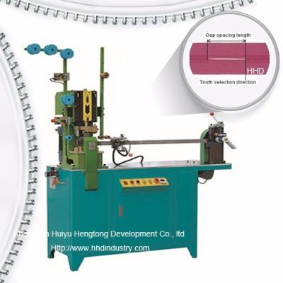 Footwear Home Textiles Auto Nylon Zipper Teeth Gapping Machine