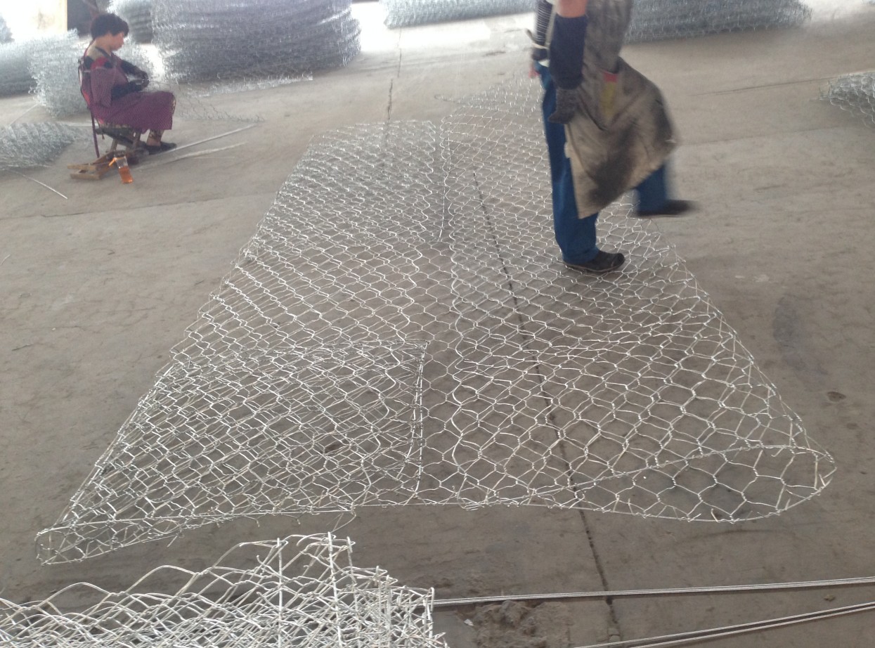 Шестиугольным переплетенная проводом форма отверстия квадрата корзины Gabion прямоугольная