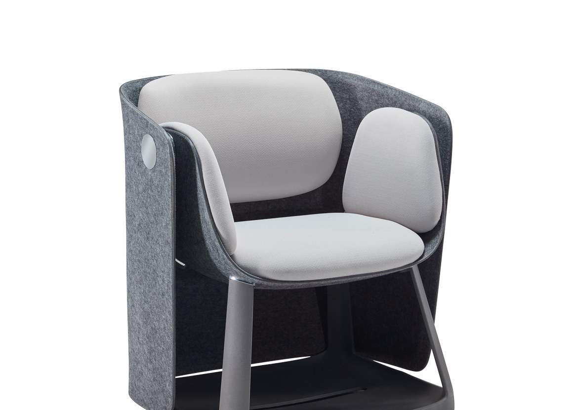 U Series Sofa Chair With 126 Kg Weight Capacity