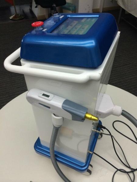 wholesale q switched nd yag laser tattoo removal / freckle removal / Laser tattoo removal machine