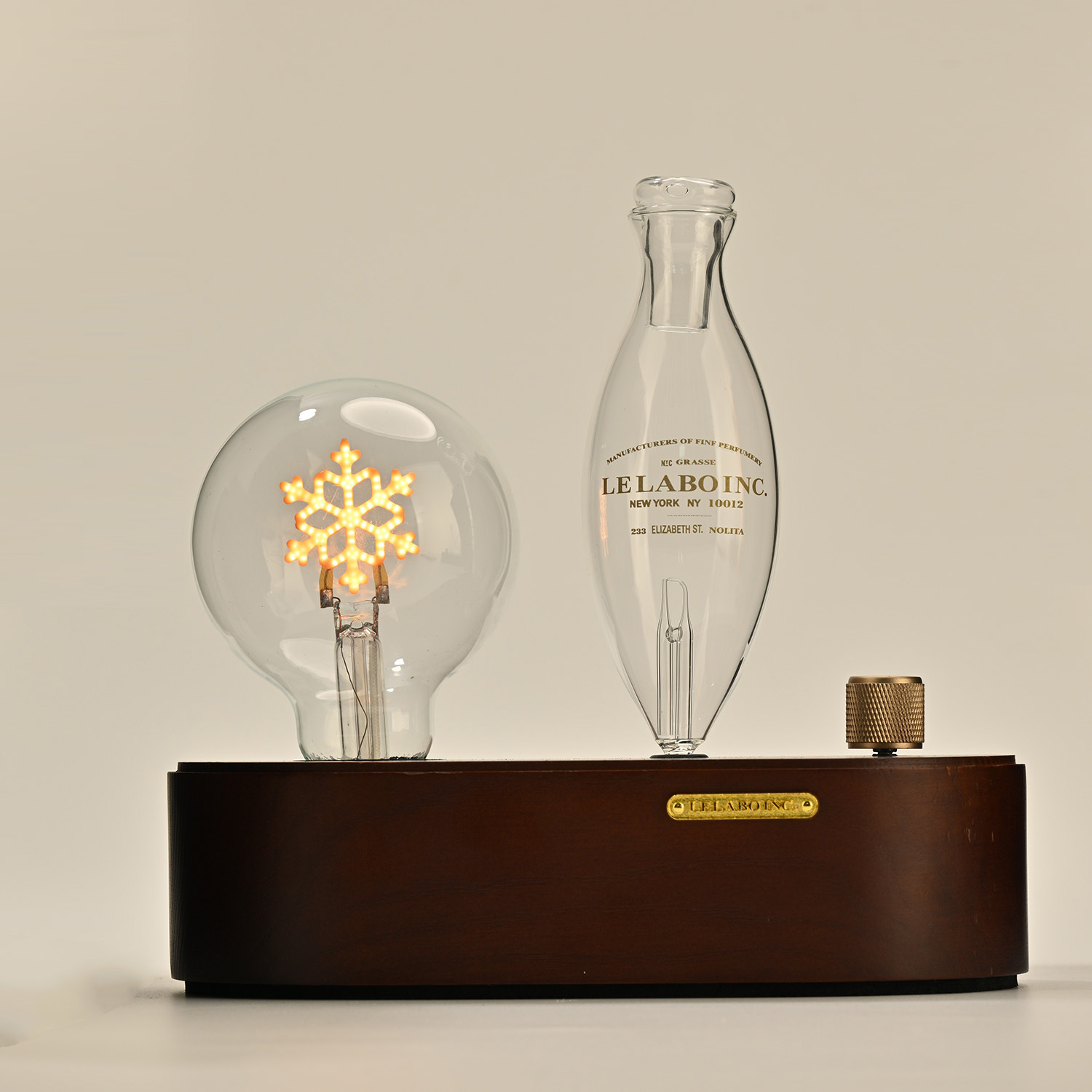Eco Friendly Wood Aroma Diffuser with Cold-air Diffusion Technology for 100cbm Coverage