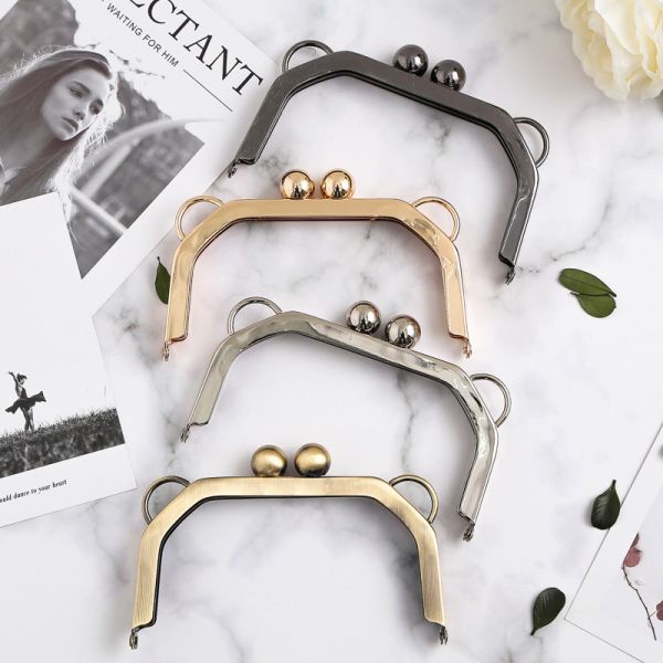 134g Round Closure Brass Purse Clutch Frames With Screw Holes