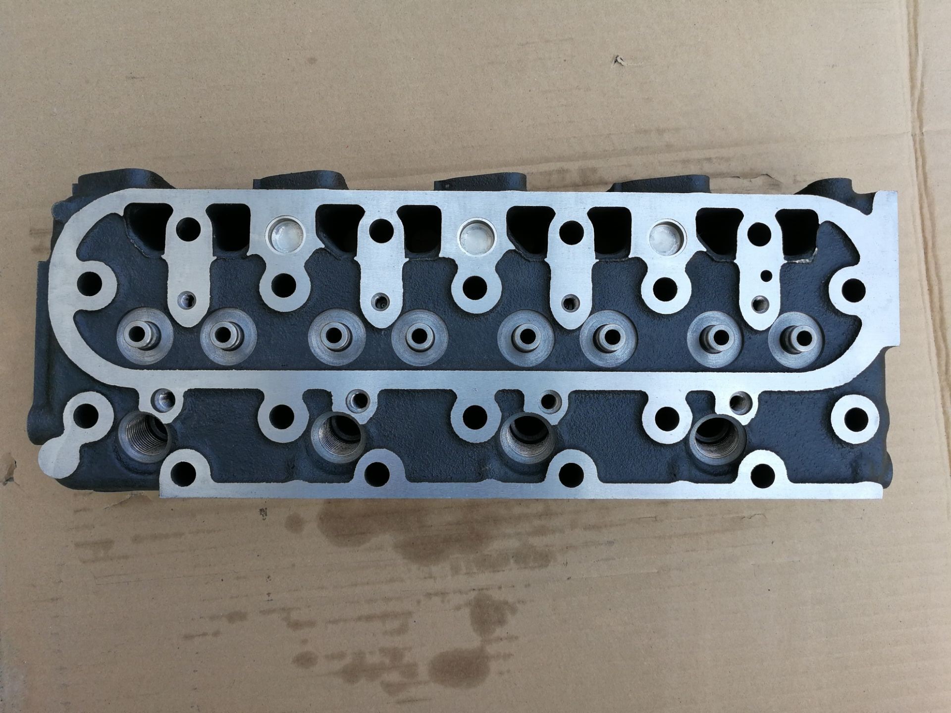 1606003044 головка цилиндра двигателя Kubota V1505 V1505-T