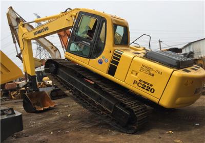 A máquina escavadora hidráulica usada PC220 22180kg da esteira rolante de KOMATSU opera o peso com CE