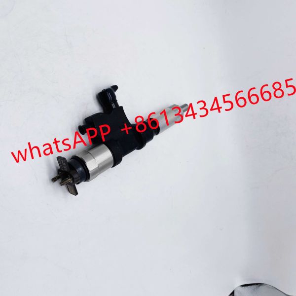 Common Rail Denso Injector 095000-5470 095000-5471 For Isuzu/JCB Excavator 4HK1 8973297032