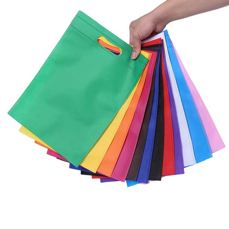 Non-Woven Flat-top bag Pocket Small Bag Folding Style Promotion Packing Die Cut bag  with Your logo