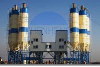 4 planta de tratamento por lotes concreta do cimento HZS180 dos funis, 180 M3/planta de tratamento por lotes mistura pronta de H