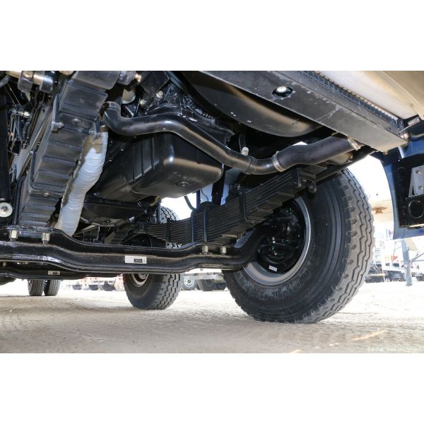 Тяжелый грузовик 6-й серии Foton Auman плоскостроительный грузовик дизельный 8-скоростной 245 л.с. 6х2 9,53 м Синий кузов