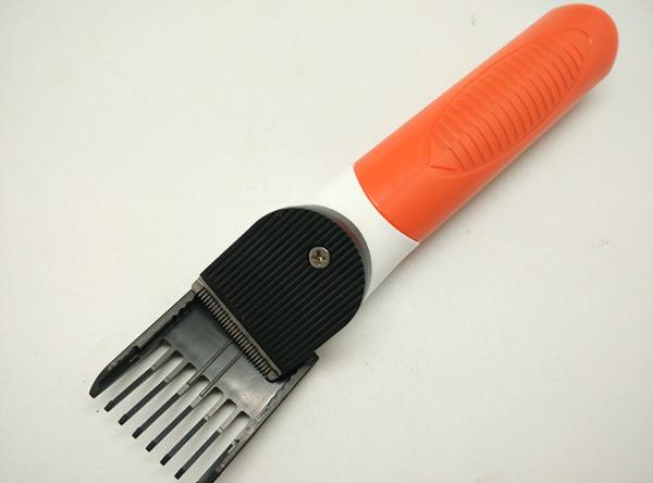 PF-404 Rechargeable Battery and Electric Hair Trimmer Professional Hair Clippers