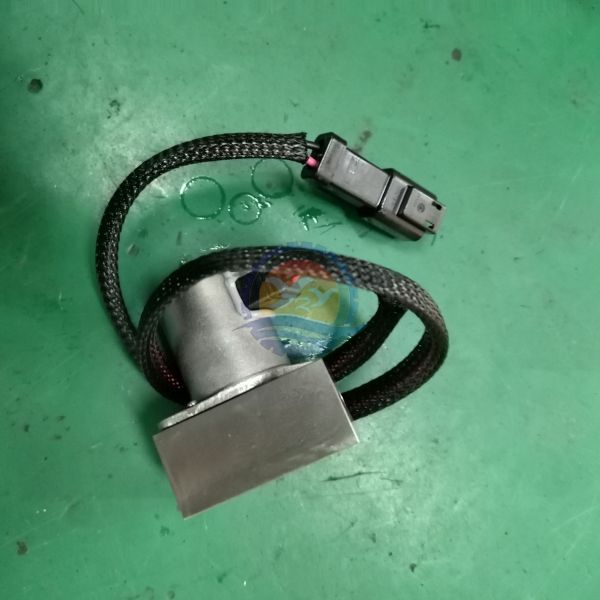 High Quality PC200-7 PC200-8 PC360-7 Solenoid Valve 702-21-55901 702-21-57400 702-21-57500 for Komatsu Spare Parts