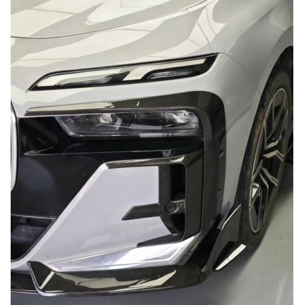 MSY Style BMW 7 Body Kit I7 G70 2023-2024 Front Lip Side Skirts Rear Diffuser