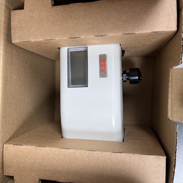 ABB モデル V18348-xx 電動気圧定位器 TZIDC-200 すべての製品