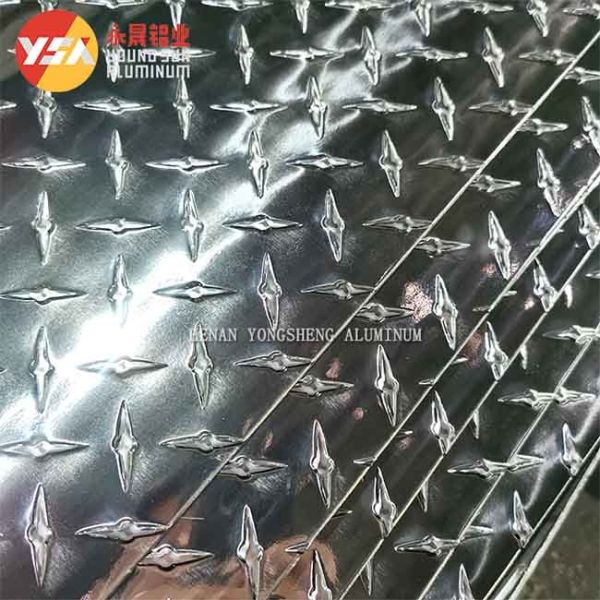 OEM ODM Aluminum Checker Plate Colored 5083 3105 Diamond Pattern Aluminum Embossed Sheet Green Blue Yellow