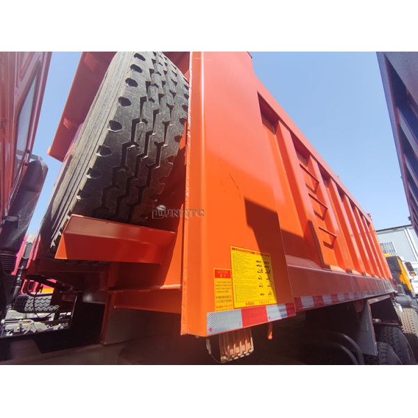 Китайская известная марка HOWO грузовики 6х4 400 л.с. грузовики для транспортировки в Африке