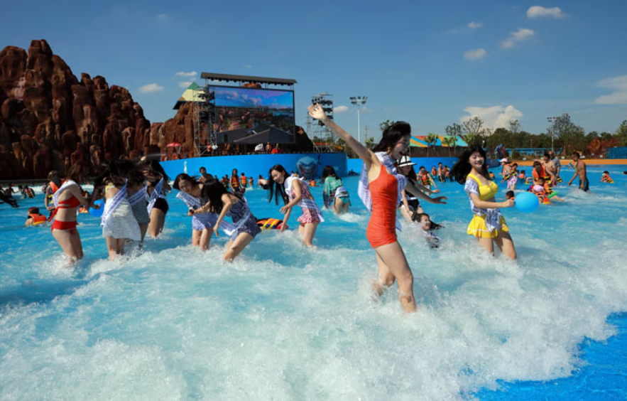 Commercial Wave Pool & Surf Simulator for Water Parks