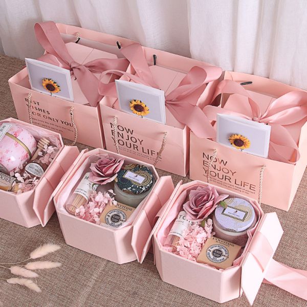 Luxury Bridesmaid Gift Boxes Pink Floral Now Enjoy Your Life Sets Premium Bath Candle Collection Practical Wedding Party Favors