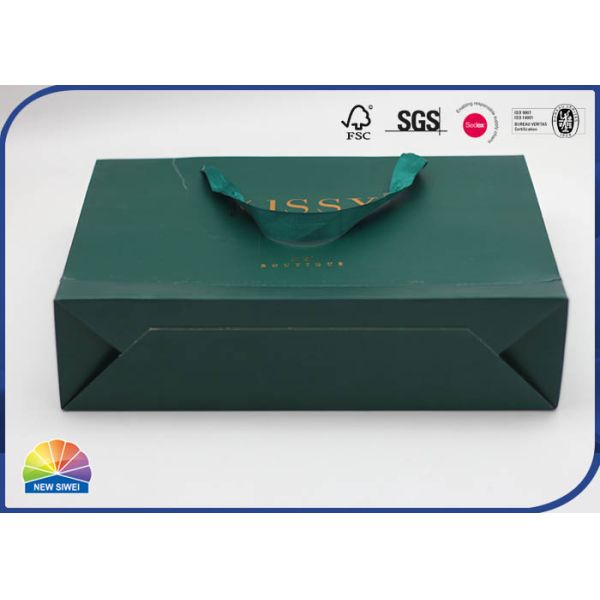 350g Green Coated Shopping Paper Gift Bags Customized Logo With Silk Handle